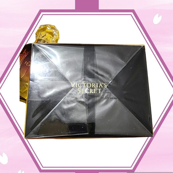 New Limited Edition VS FINE FRAGRANCE "Fearless" Eau de Parfum 1.7 fl oz 50 mL - Picture 9 of 11